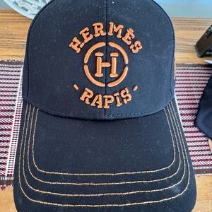 Designer style baseball cap, new